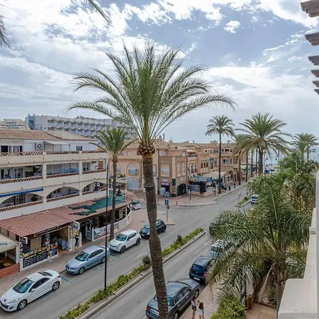 Apartamento 3bdr 2 Bath With Parking In The Location *