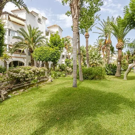 Apartamento 3bdr 2 Bath With Parking In The Location *
