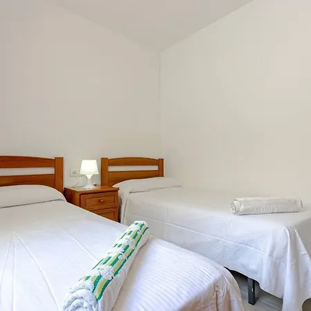 Apartment 3bdr 2 Bath With Parking In The Location Benalmadena