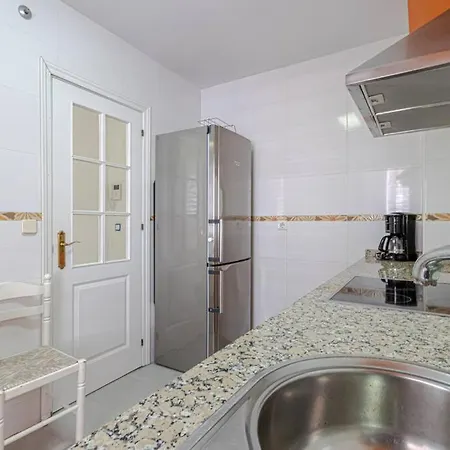 3bdr 2 Bath With Parking In The Location Apartment Benalmadena